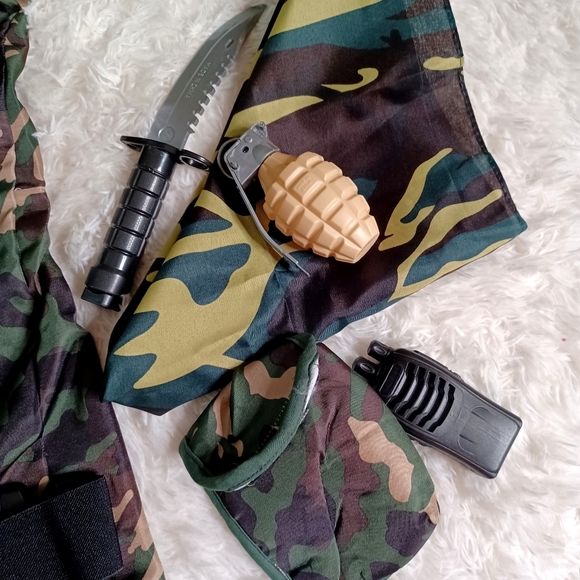 COOL ARMY HALLOWEEN COSTUME KIDS BOYS GIRLS MEDIUM - Picture 5 of 8